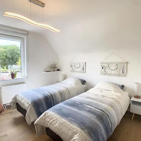 Appartement Au Calme - Duplex 3 Ch - 5 Pers Avec Piscine Intérieure 32c Namur - 5 Min E42 Sortie 12 Namur Ouest