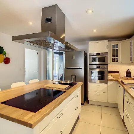 Апартаменты Appartement Au Calme - Duplex 3 Chambres Namur- 5 Pers Floreffe