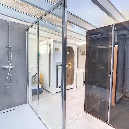 Au Calme - Duplex 3 Ch - 5 Pers Avec Piscine Intérieure 32c Namur - 5 Min E42 Sortie 12 Namur Ouest