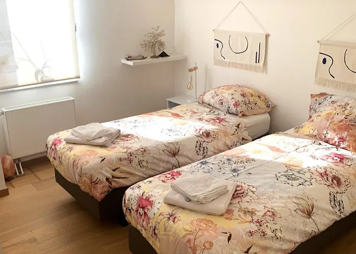 Au Calme - Duplex 3 Namur- 5 Pers *